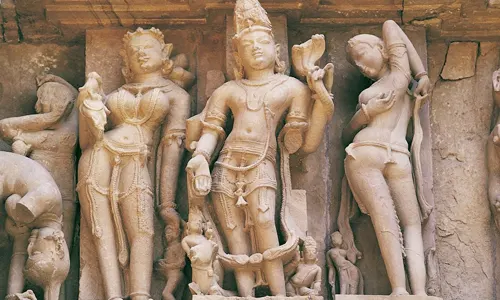 Golden Triangle Tour with Orchha and Khajuraho