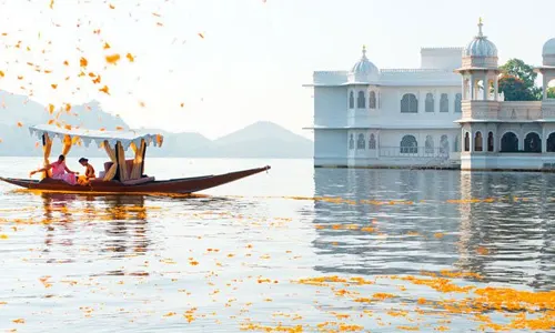 Golden Triangle Tour with Udaipur